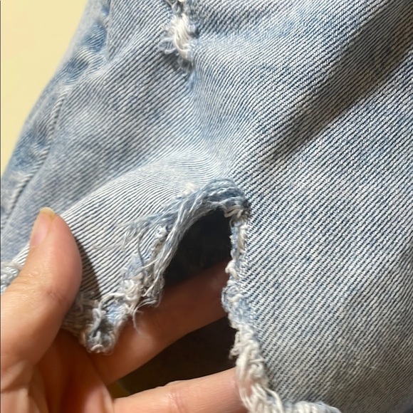 Women’s Agolde Parker Vintage Cut Off Short in Swapmeet - Picture 7 of 12
